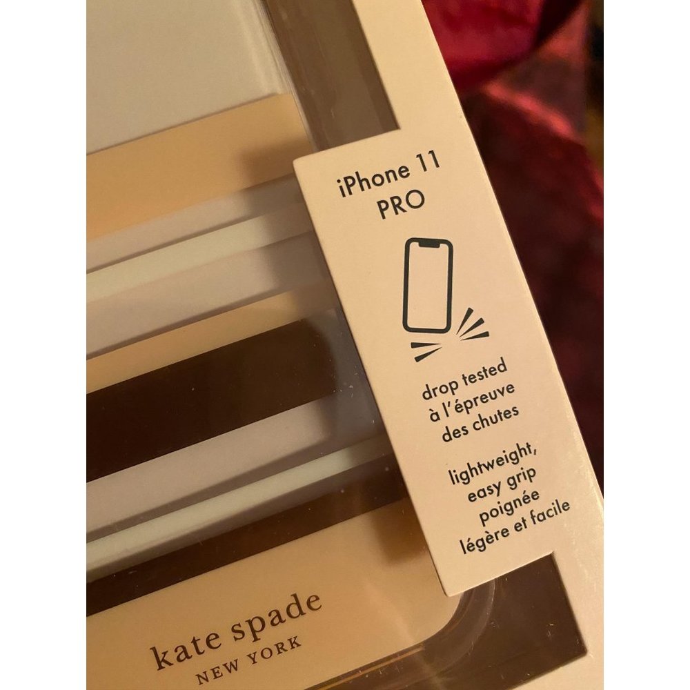 Brand New Kate Spade Park Stripe Case for Apple iP - Picture 2 of 3